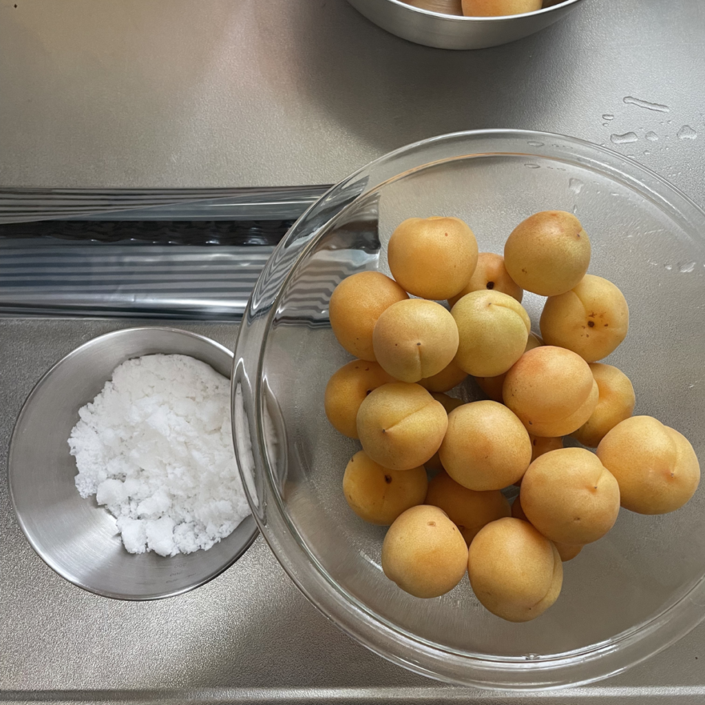 白梅干しの材料の写真